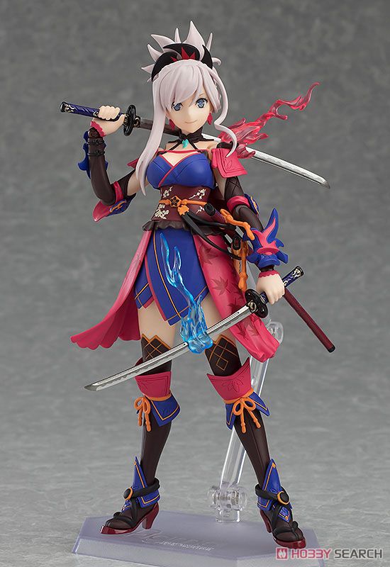 figma Saber/Miyamoto Musashi (PVC Figure) Item picture1