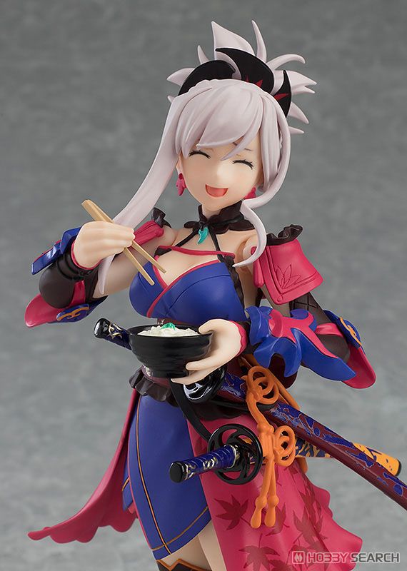 figma Saber/Miyamoto Musashi (PVC Figure) Item picture6