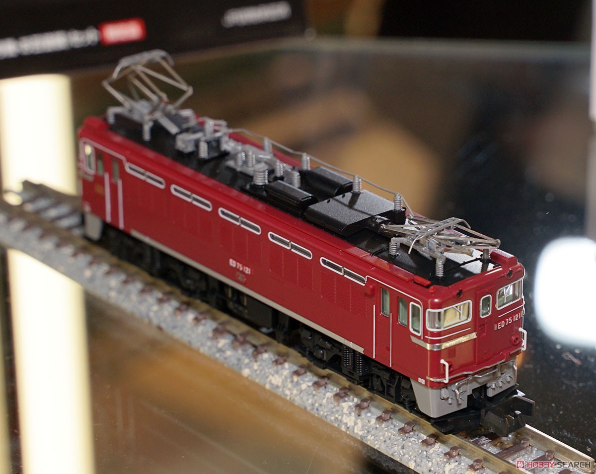 【限定品】 国鉄 EF64形 電気機関車 (77号機・お召塗装)・ED75形電気機関車 (121号機・お召塗装) セット (2両セット) (鉄道模型) その他の画像4