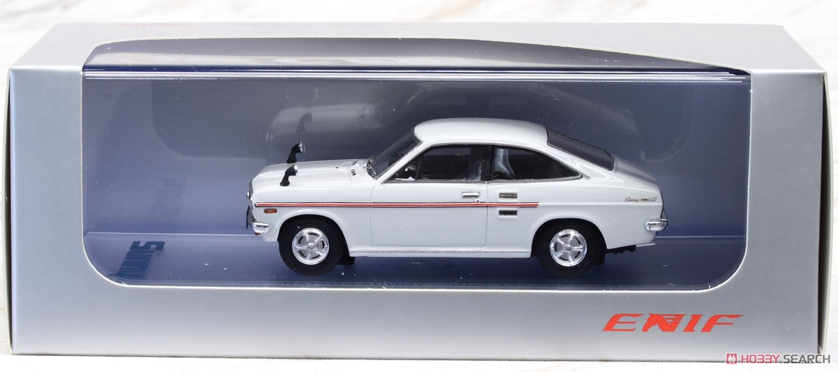 Nissan Sunny 1200 GX5 Coupe 1972 White (Diecast Car) Package1