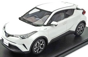 Toyota C-HR G (2017) White Pearl Crystal Shine (Diecast Car)