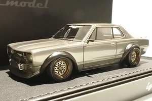 Nissan Skyline 2000 GT-R (KPGC10) Star Road Silver (Diecast Car)