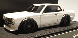 Nissan Skyline 2000 GT-R (KPGC10) STAR ROAD White (ミニカー)