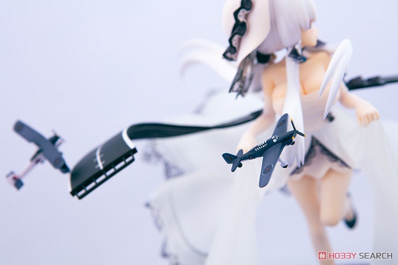 Illustrious (PVC Figure) Item picture5