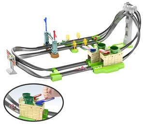 Hot Wheels Mario Circuit Light Track (Toy)