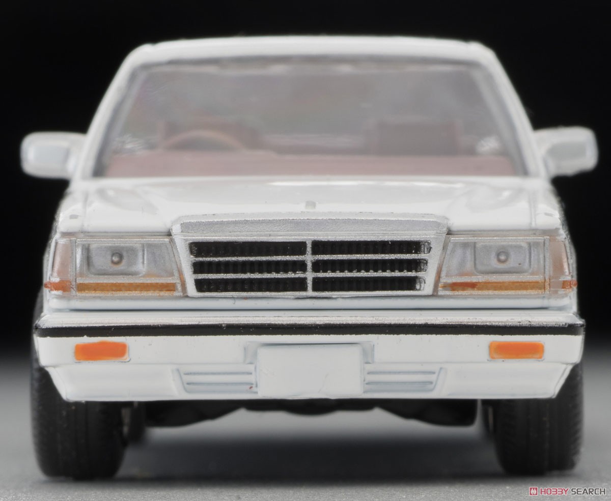 TLV-N198a Gloria Grandage (White) (Diecast Car) Item picture3