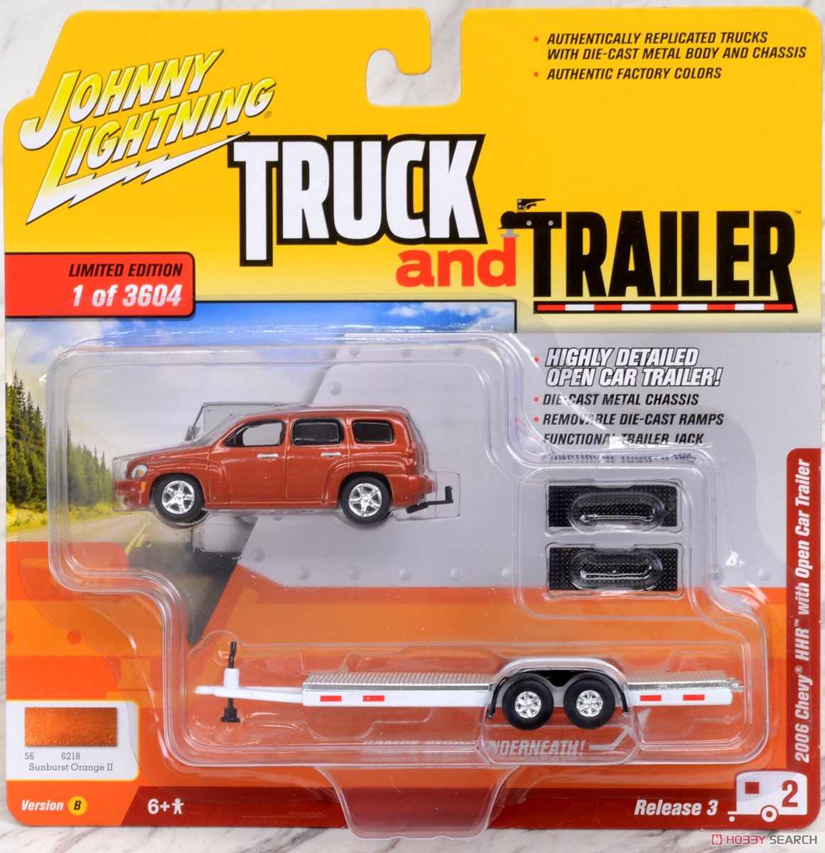 Truck and Trailer 2006 Chevy HHR with Open Car Trailer Sunburst Orange II (ミニカー) パッケージ1