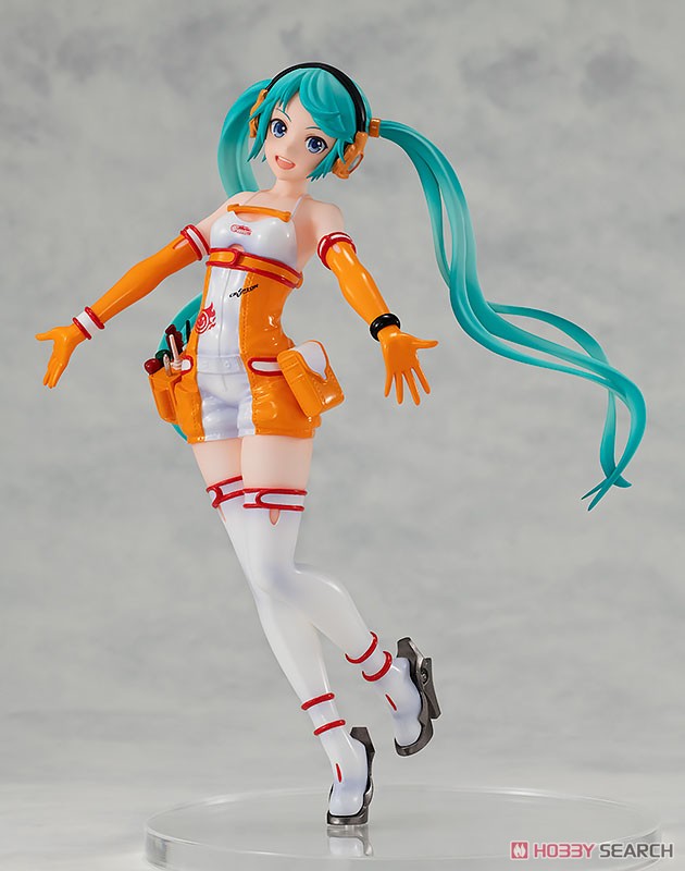 Pop Up Parade Racing Miku 2010 Ver. (PVC Figure) Item picture1