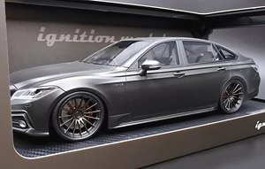 Toyota Crown (220) 3.5L RS Advance Matte Gray (ミニカー)
