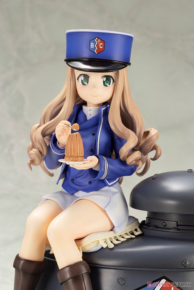 Mary (PVC Figure) Item picture13