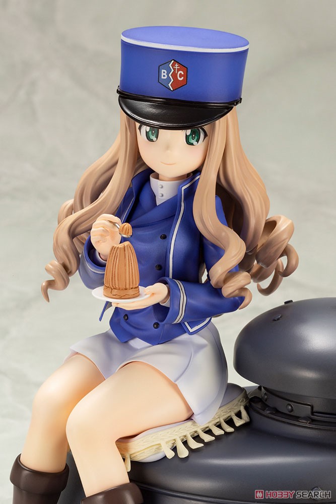 Mary (PVC Figure) Item picture15
