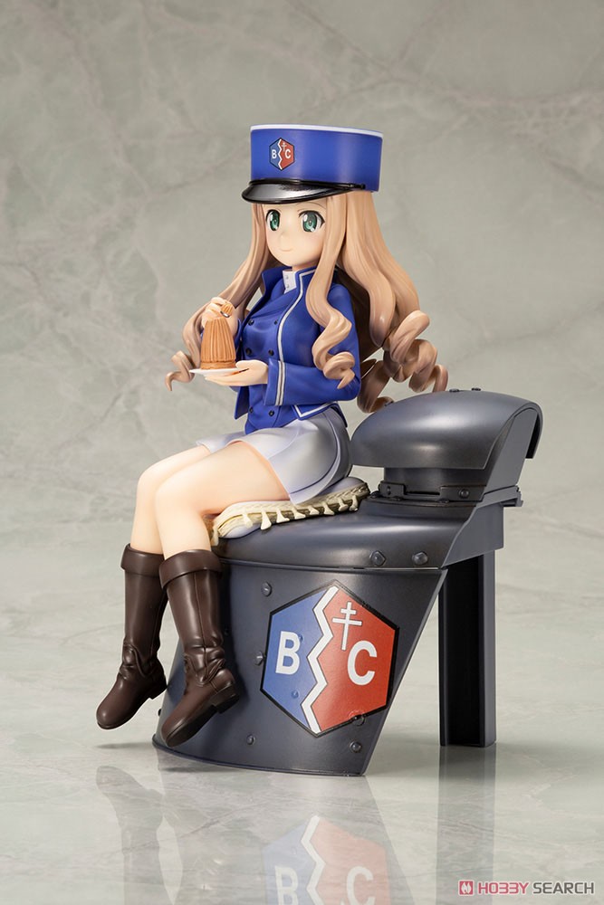 Mary (PVC Figure) Item picture6