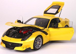 フェラーリ F12 TDF イエローメタリック (ダイキャスト) (ミニカー)