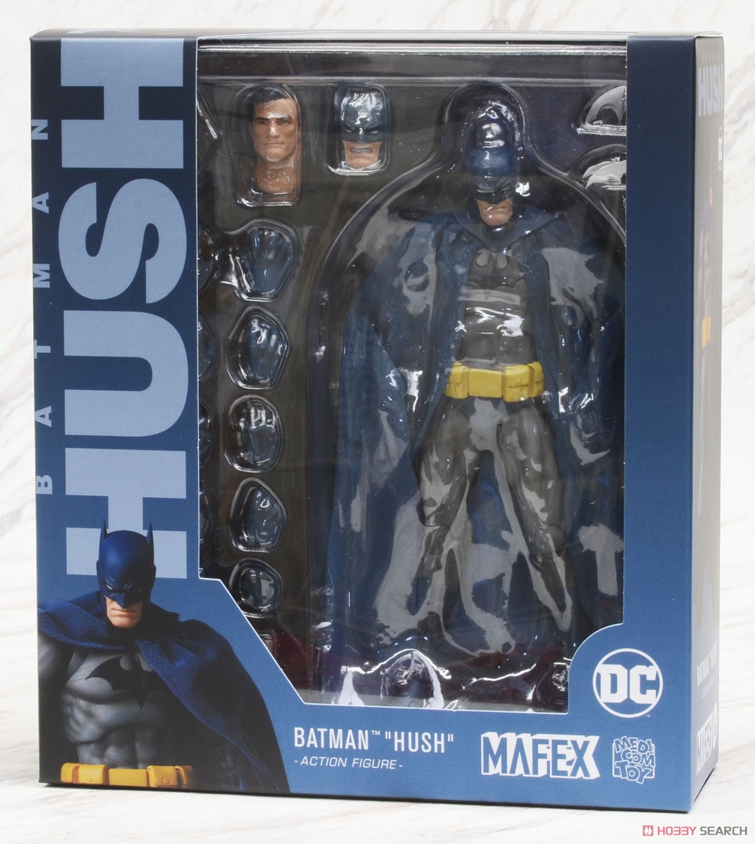 Mafex No.105 Batman `HUSH` (Completed) Package1