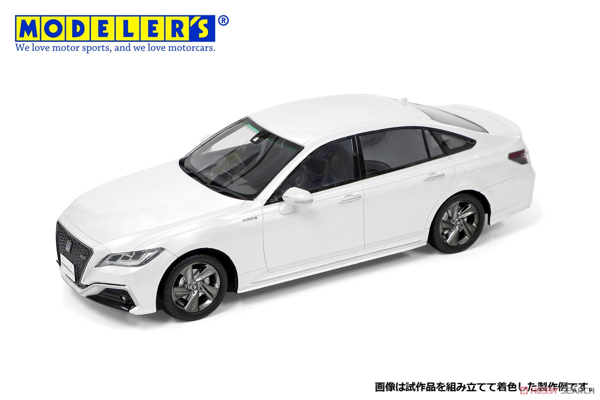 Toyota CROWN HYBRID 2.5 RS Advance (2018) (レジン・メタルキット) 商品画像1