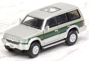 三菱 パジェロ 2nd Generation グリーンストライプ RHD (ミニカー)