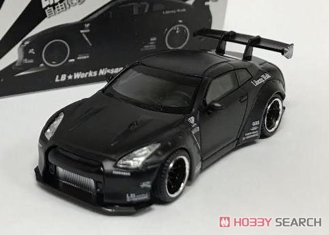 LB★WORKS Nissan GT-R R35 タイプ1リアウイング バージョン 1 マットブラック 北米限定 (ミニカー) 商品画像1