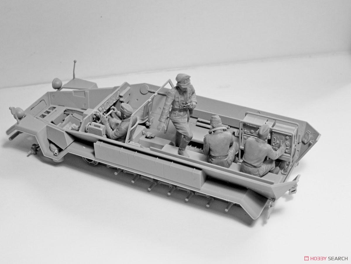 ドイツ Sd.Kfz.251/6 Ausf.A 装甲指揮車 w/クルー (プラモデル) 商品画像3