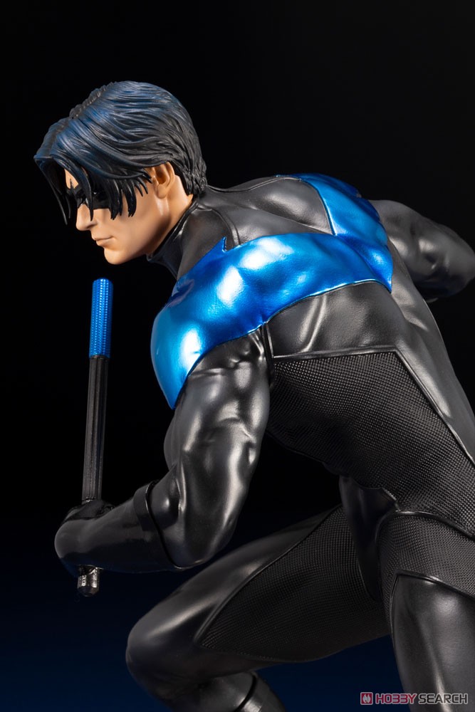 Artfx Nightwing (Completed) Item picture11