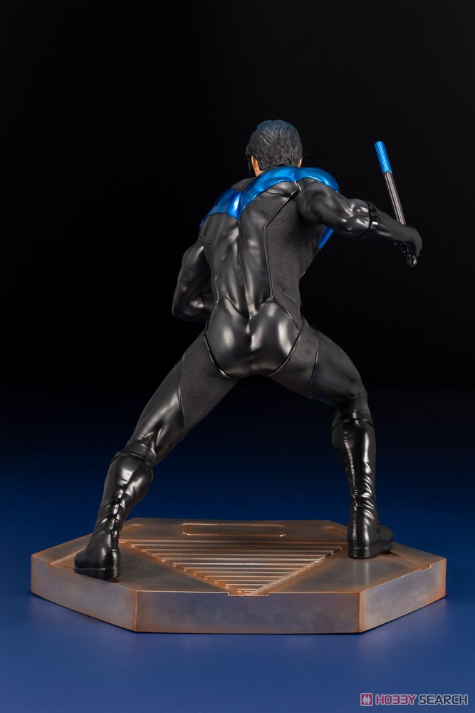 Artfx Nightwing (Completed) Item picture4