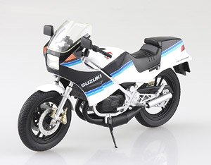SUZUKI RG250Γ ブルー×ホワイト (ミニカー)