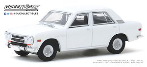 Tokyo Torque Series 8 - 1972 Datsun 510 4-Door Sedan - White (ミニカー)