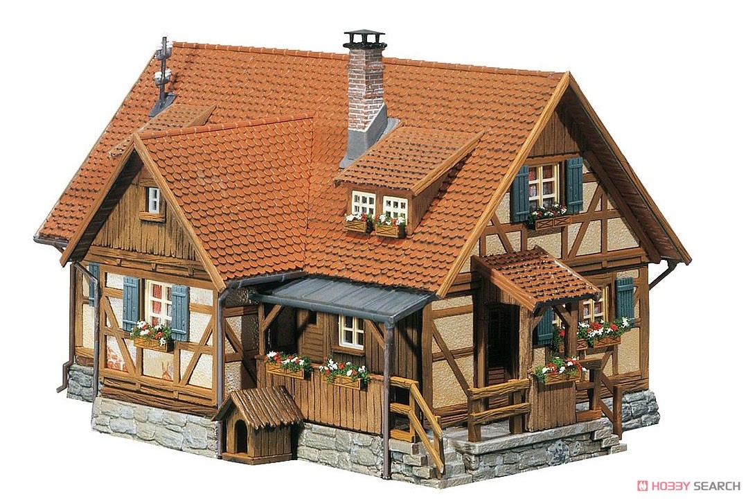 232340 (N) Rural Half-Timbered House (地方の木骨造りの住宅) (鉄道模型) 商品画像1