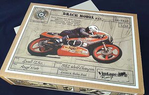 伊 ガレリ 125cc 1982年 ライダー：アンヘル・ニエト (プラモデル)