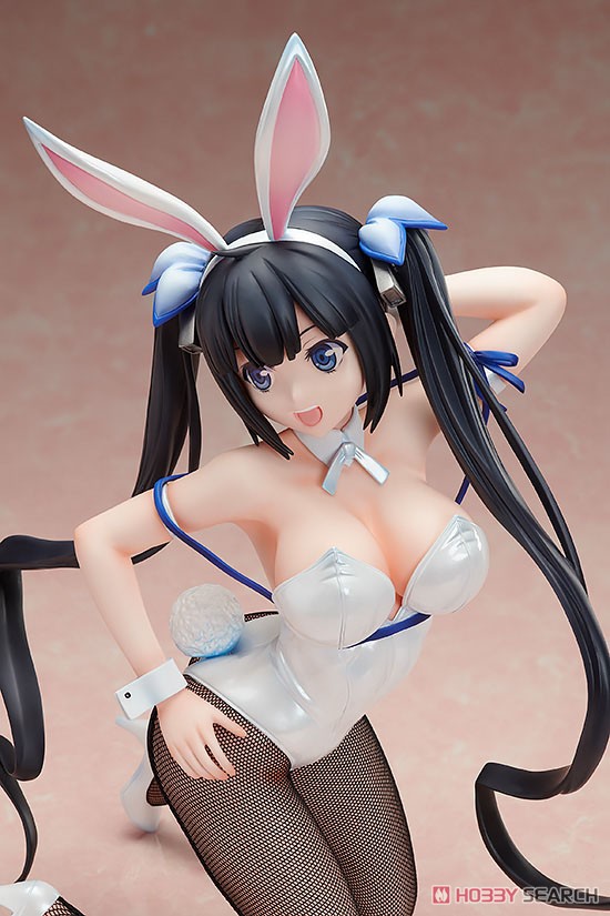 Hestia: Bunny Ver. (PVC Figure) Item picture3