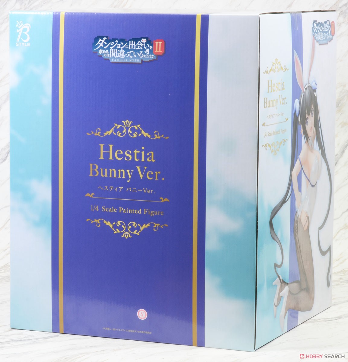 Hestia: Bunny Ver. (PVC Figure) Package1