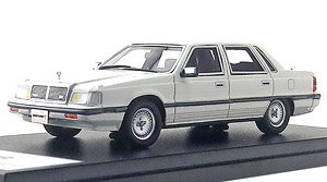 Mitsubishi Debonair V 3000 Royal (1987) Super Polar White (Diecast Car)