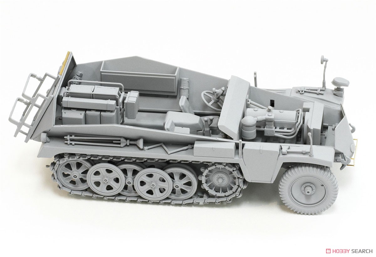 WW.II ドイツ軍 Sd.Kfz.250/3 グライフ (2イン1) w/ロンメルフィギュア (プラモデル) 商品画像7