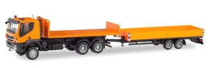(HO) Iveco Trakker 6 x 6 Roll-off Flatbed Truck with Low-Boy Trailer (Model Train)