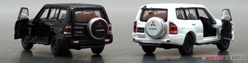 Mitsubishi Pajero (3rd Generation) White (LHD) (Diecast Car) Other picture3