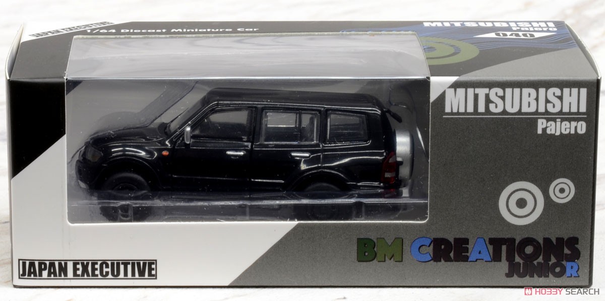 Mitsubishi Pajero (3rd Generation) Black (RHD) (Diecast Car) Package1