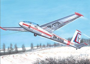Let L-13 `Blanik` (Plastic model)