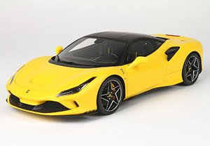 Ferrari F8 Tributo Giallo Modena matt / Metall Black Daytona Roof (with Case) (Diecast Car)