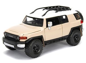 JUST TRUCKS TOYOTA FJ CRUISER BEIGE (ミニカー)