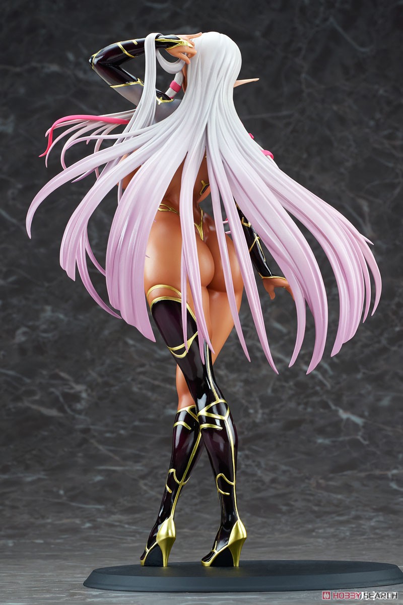 Evelyn Celebrian (PVC Figure) Item picture10