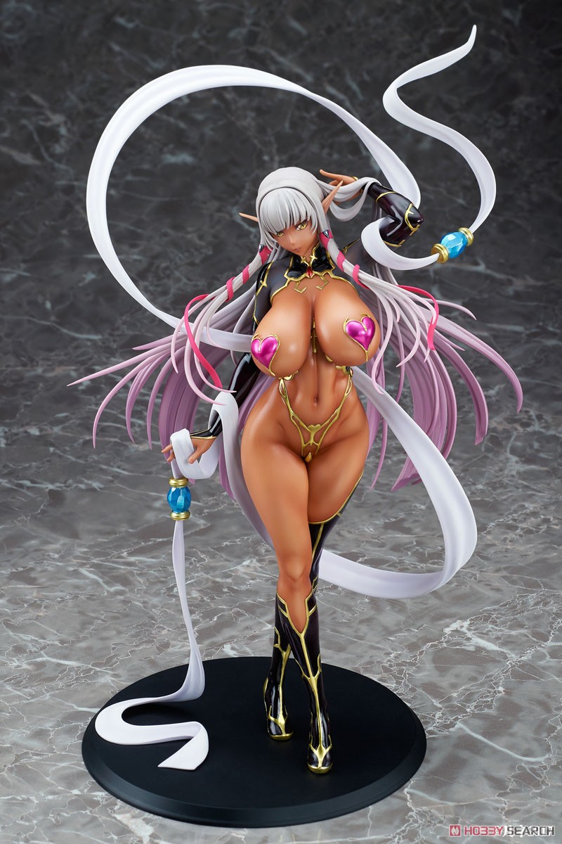 Evelyn Celebrian (PVC Figure) Item picture6