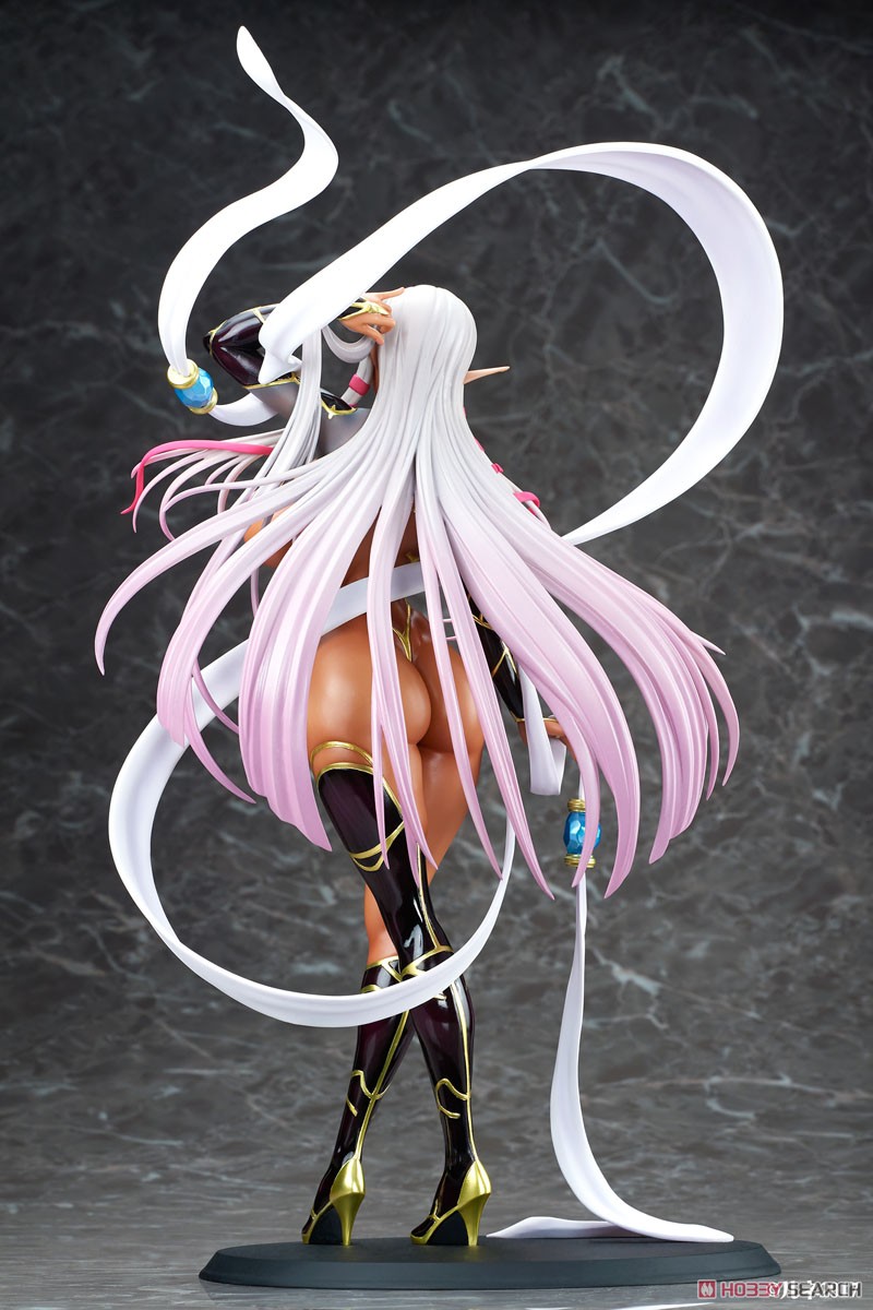 Evelyn Celebrian (PVC Figure) Item picture8