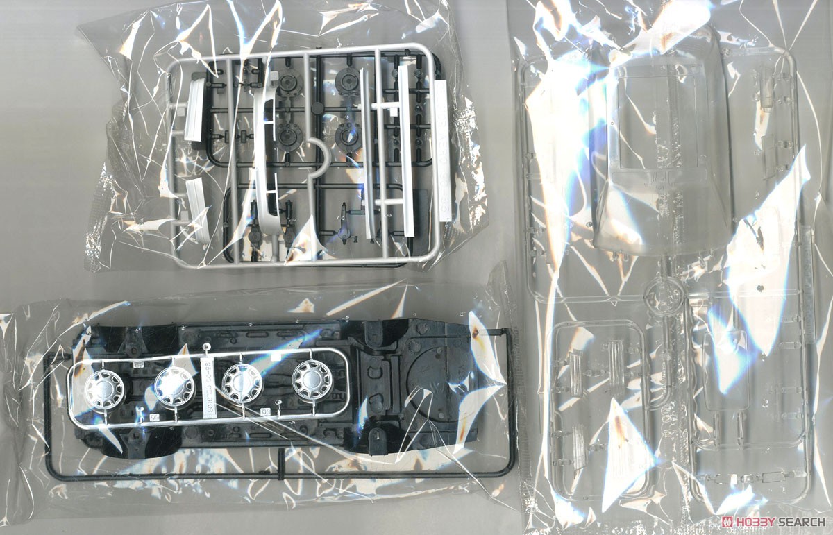 トヨタ UCF11 セルシオ 4.0C仕様 Fパッケージ `92 (プラモデル) 中身1