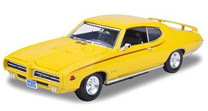 1969 Pontiac GTO Judge (Yellow) (ミニカー)