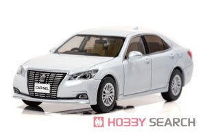 Toyota Crown Royal Saloon G (GRS210) 2016 White Pearl Crystal Shine (Diecast Car) Item picture4