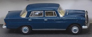 Mercedes-Benz 200 D Dark Green (Diecast Car)