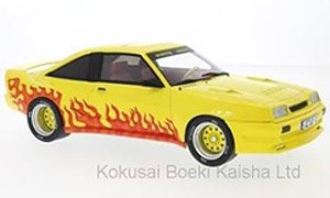 オペル マンタ B Mattig 1991 イエロー/デコレーション (ミニカー)