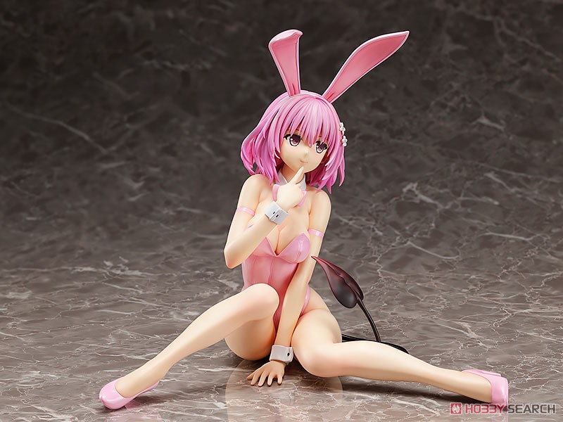 Momo Belia Deviluke: Bare Leg Bunny Ver. (PVC Figure) Item picture2