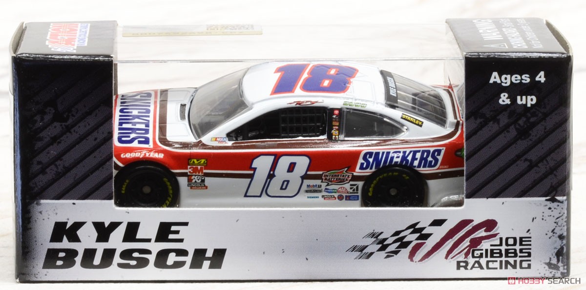 Kyle Busch 2019 Snickers Darlington Throwback Toyota Camry NASCAR 2019 (Diecast Car) Package1
