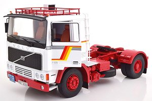 Volvo F12 1977 white/red (ミニカー)