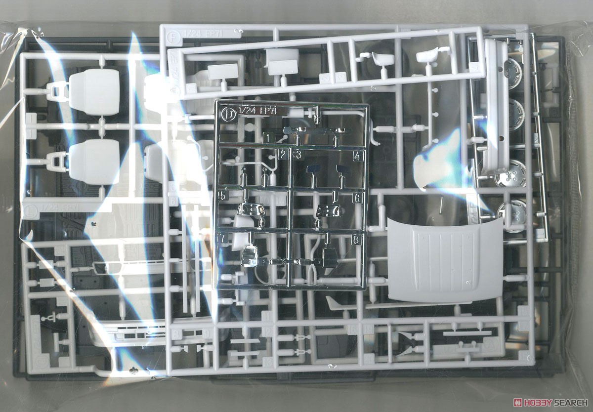 トヨタ スターレット EP71 ターボS (3ドア) 前期型 (プラモデル) 中身2